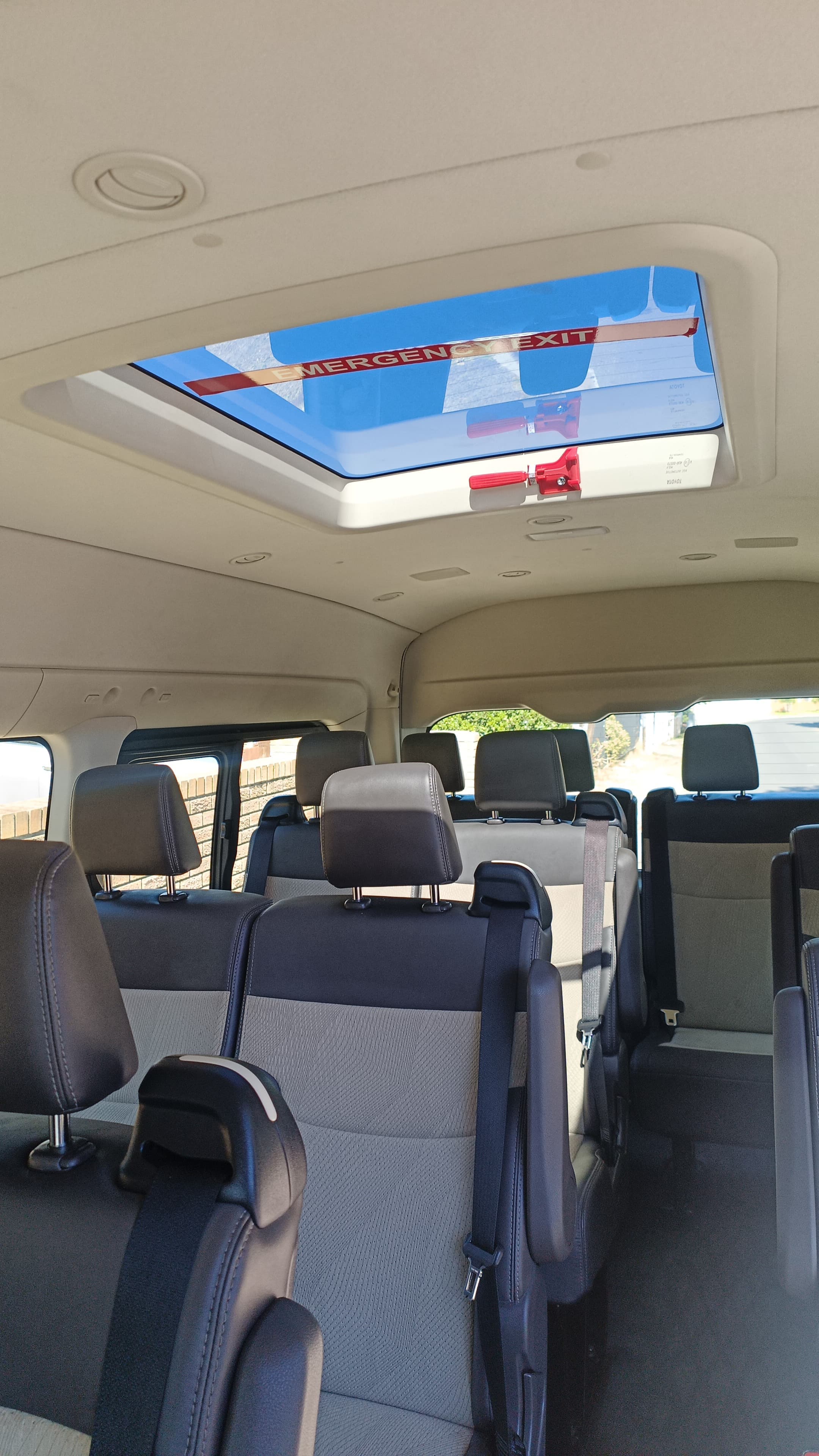 Interior Image 8